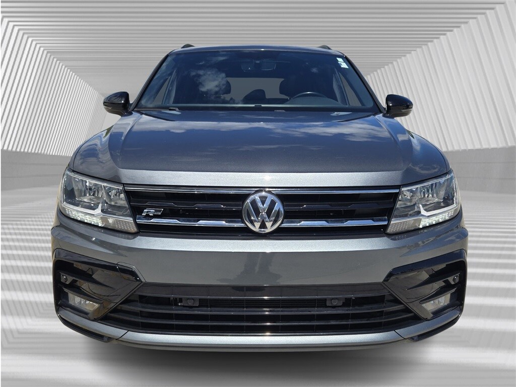 2021 Volkswagen Tiguan SE R-Line Black photo 3