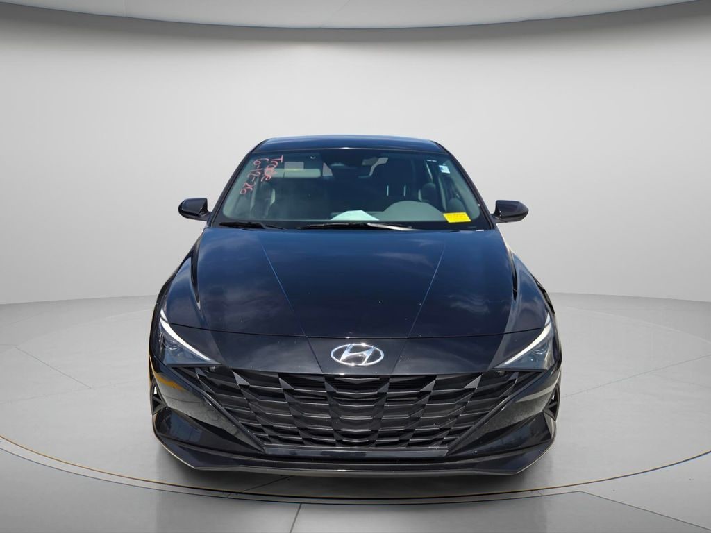 Used 2023 Hyundai Elantra SEL Sedan