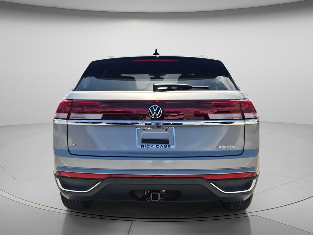 New 2026 Volkswagen Atlas Cross Sport 2.0T SE w/Technology SUV