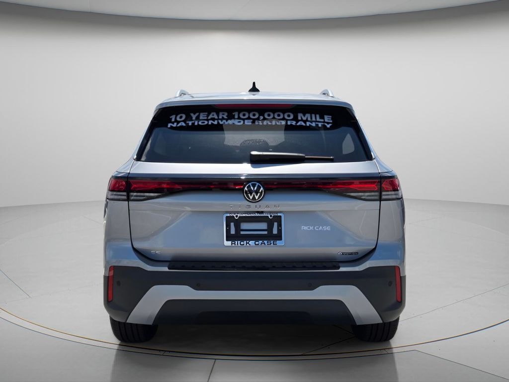 New 2026 Volkswagen Tiguan 2.0T SE SUV