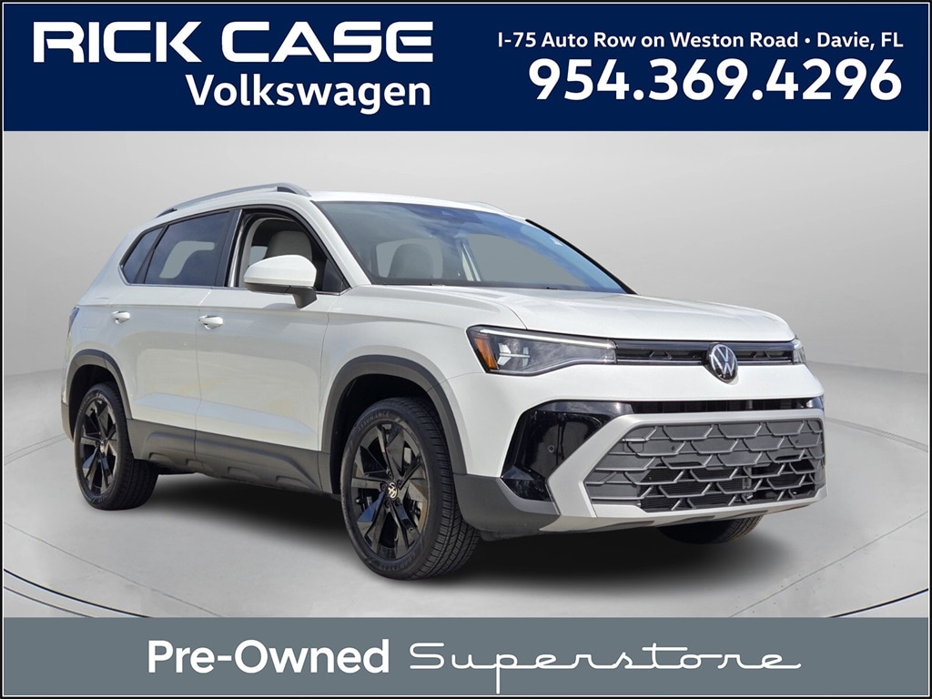 Certified 2025 Volkswagen Taos 1.5T SE SUV