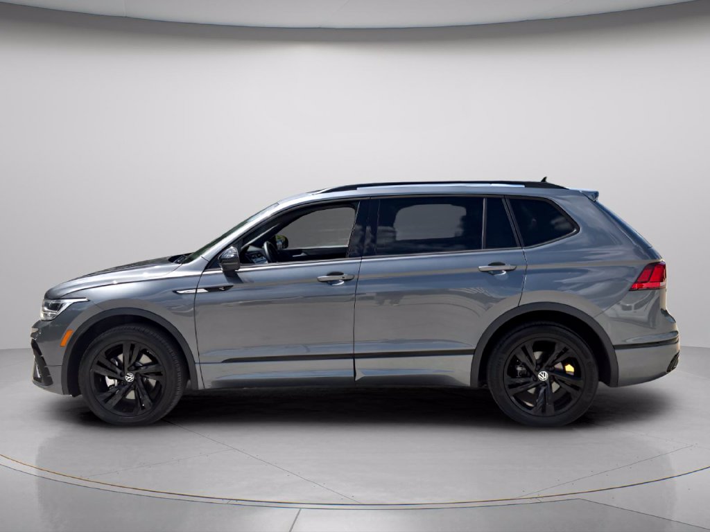 Used 2023 Volkswagen Tiguan 2.0T SE R-Line Black SUV