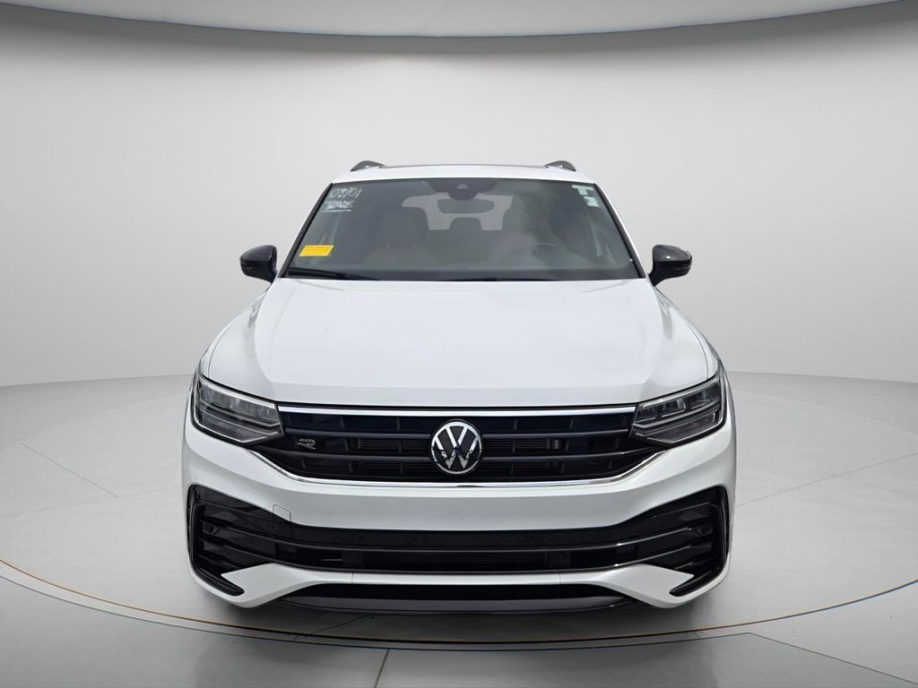 Certified 2024 Volkswagen Tiguan 2.0T SE R-Line Black SUV