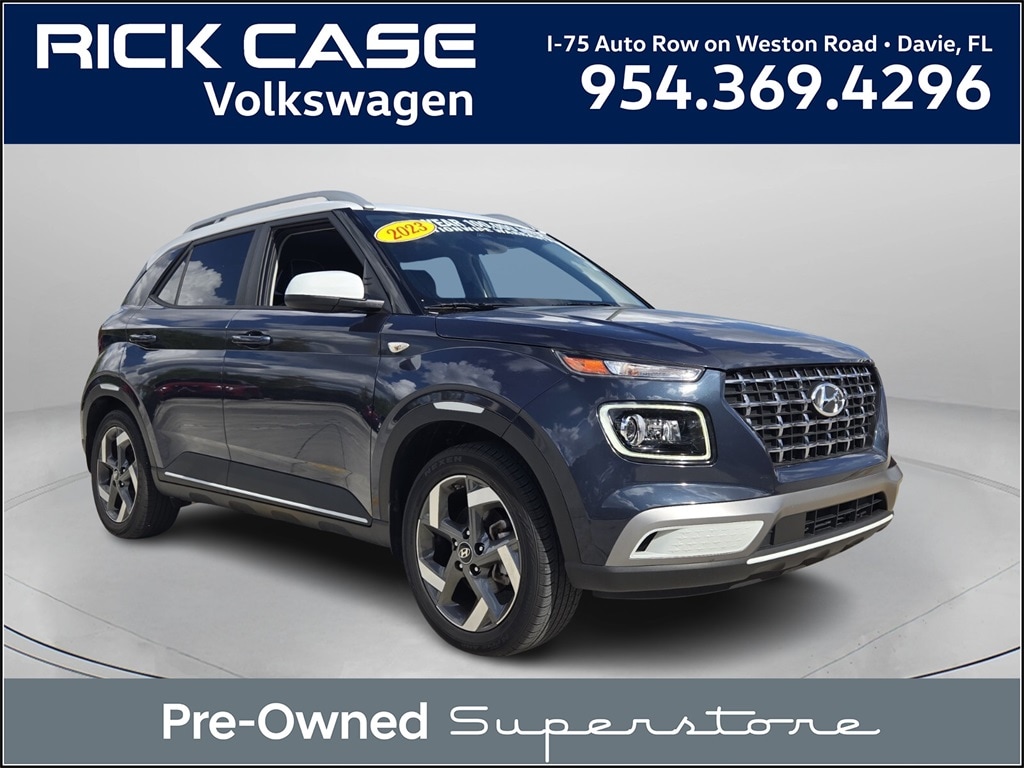 Used 2023 Hyundai Venue Limited SUV