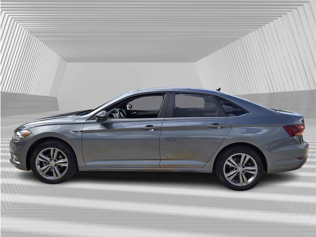 2019 Volkswagen Jetta 1.4T R-Line photo 3