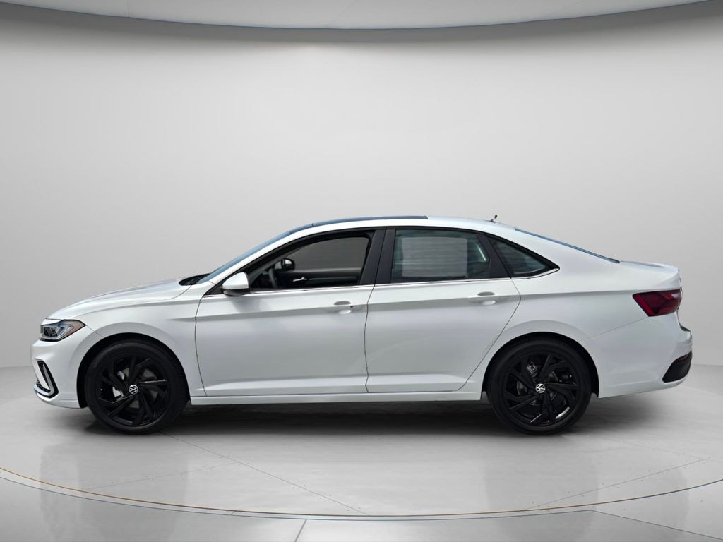 New 2026 Volkswagen Jetta 1.5T SE Sedan