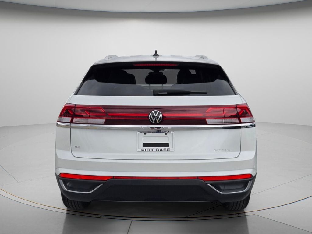 New 2026 Volkswagen Atlas Cross Sport 2.0T SE SUV