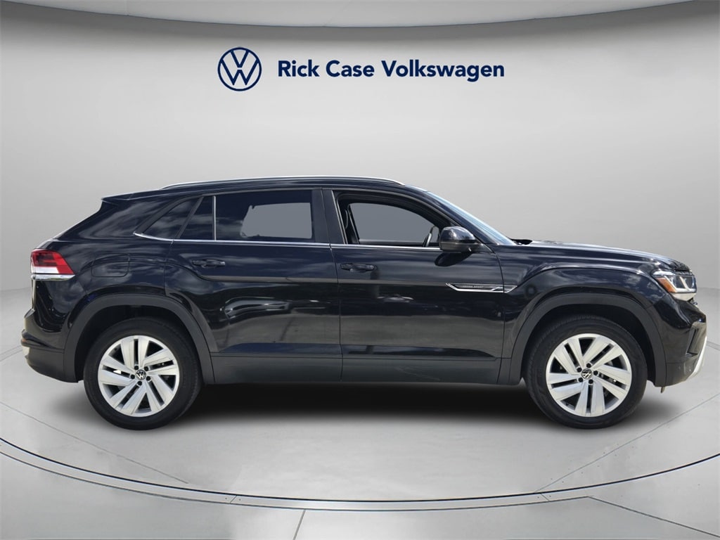 Used 2021 Volkswagen Atlas Cross Sport 2.0T SE w/Technology SUV