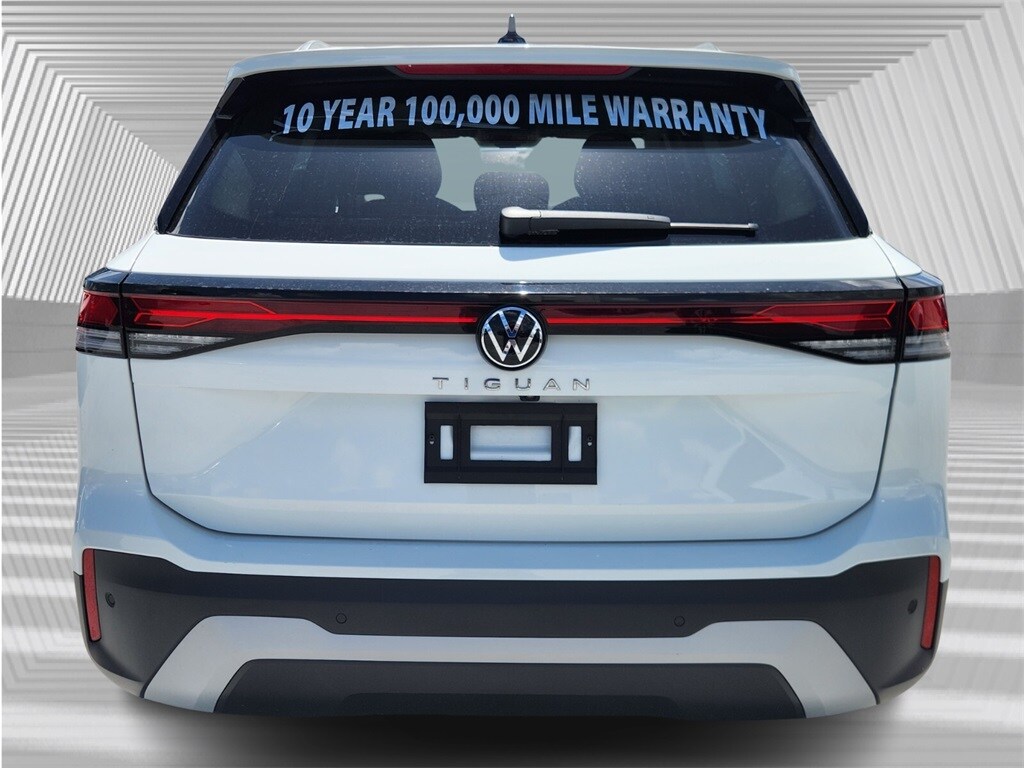 2026 Volkswagen Tiguan S photo 4