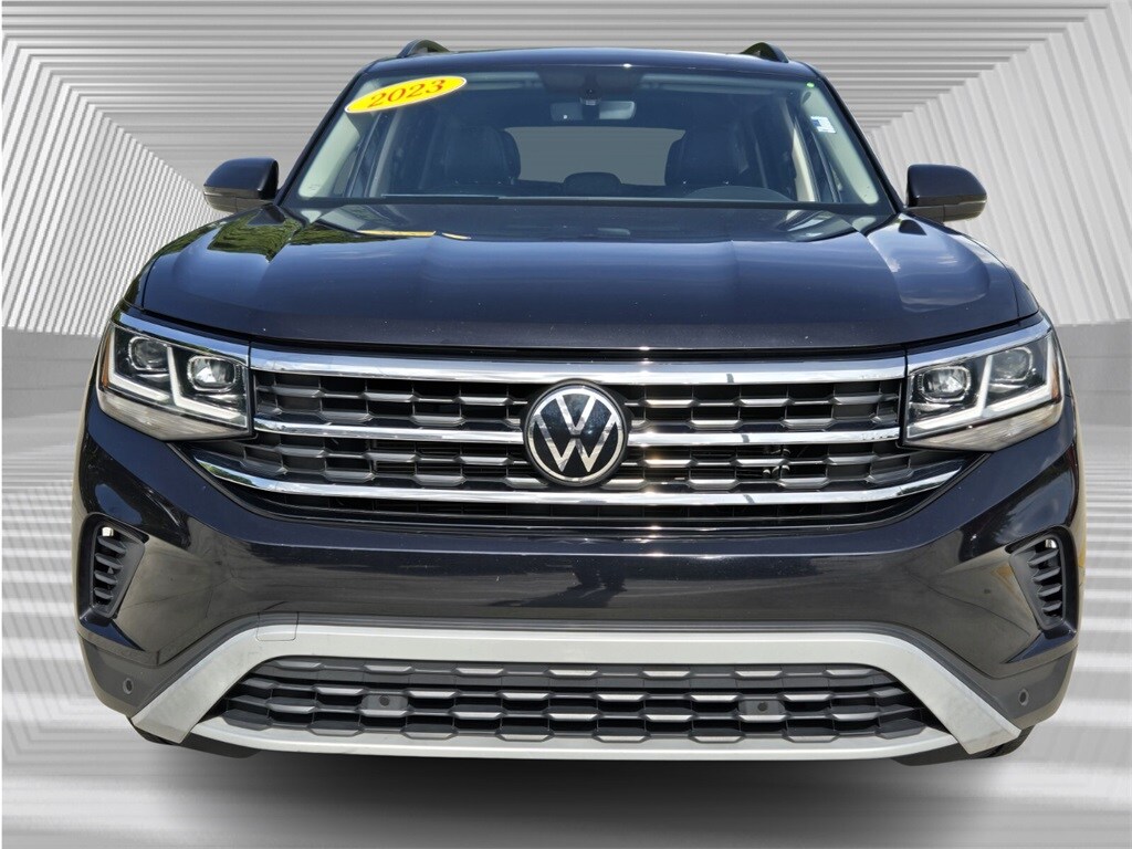 2023 Volkswagen Atlas V6 SE Technology photo 3