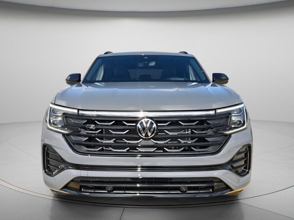 New 2026 Volkswagen Atlas Cross Sport SEL R-Line Black SUV