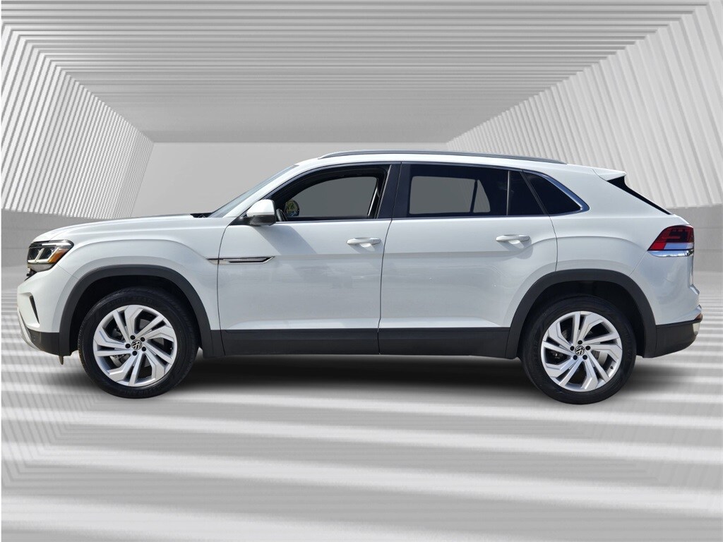 2021 Volkswagen Atlas Cross Sport V6 SEL photo 3
