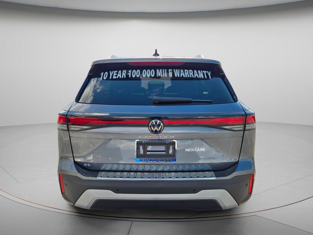 New 2026 Volkswagen Tiguan SE SUV