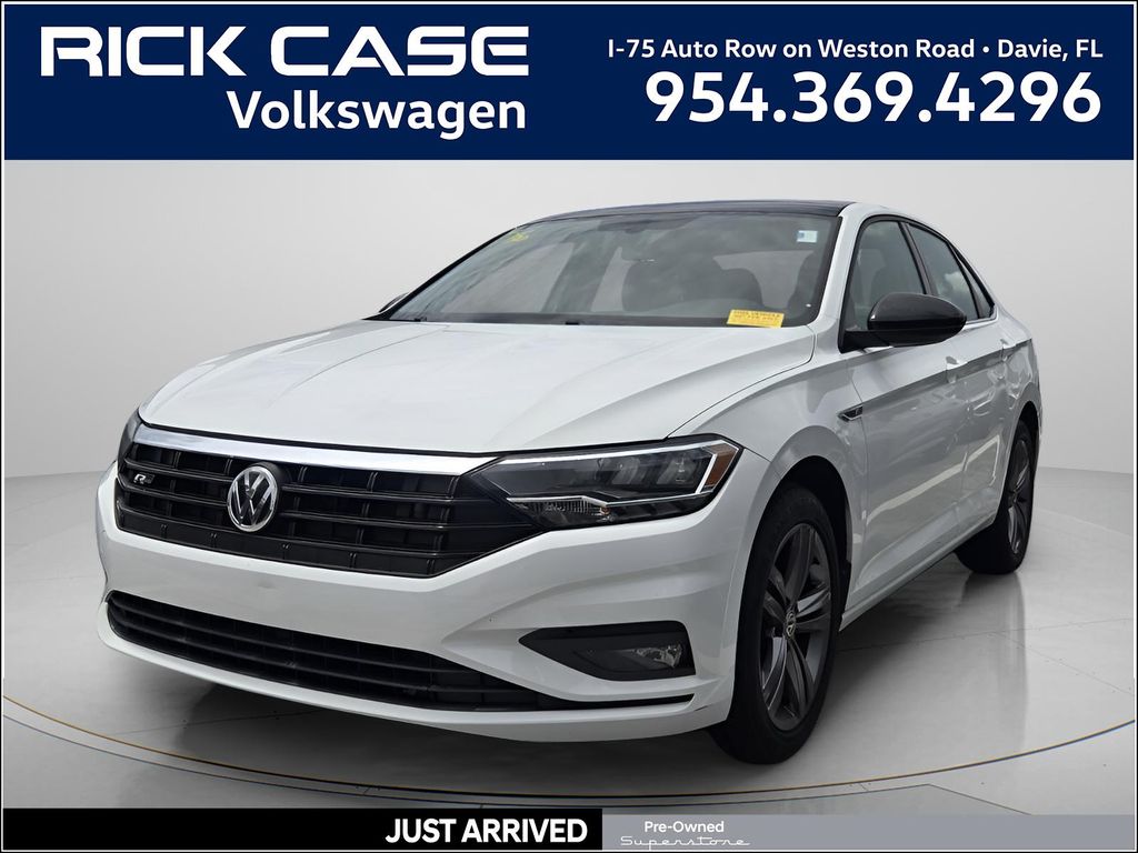 2019 Volkswagen Jetta 1.4T R-Line Auto's photo