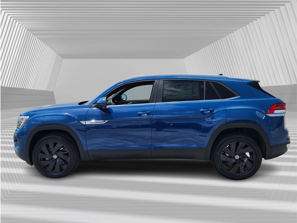 2025 Volkswagen Atlas Cross Sport SE Technology photo 2