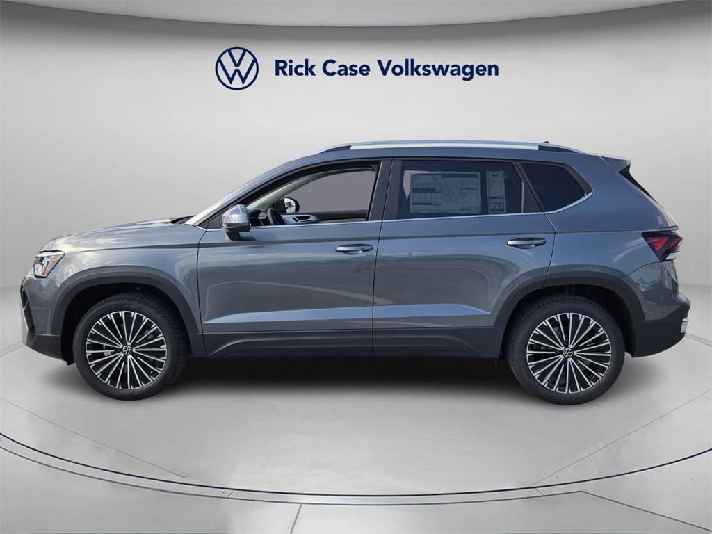 New 2026 Volkswagen Taos 1.5T SE SUV