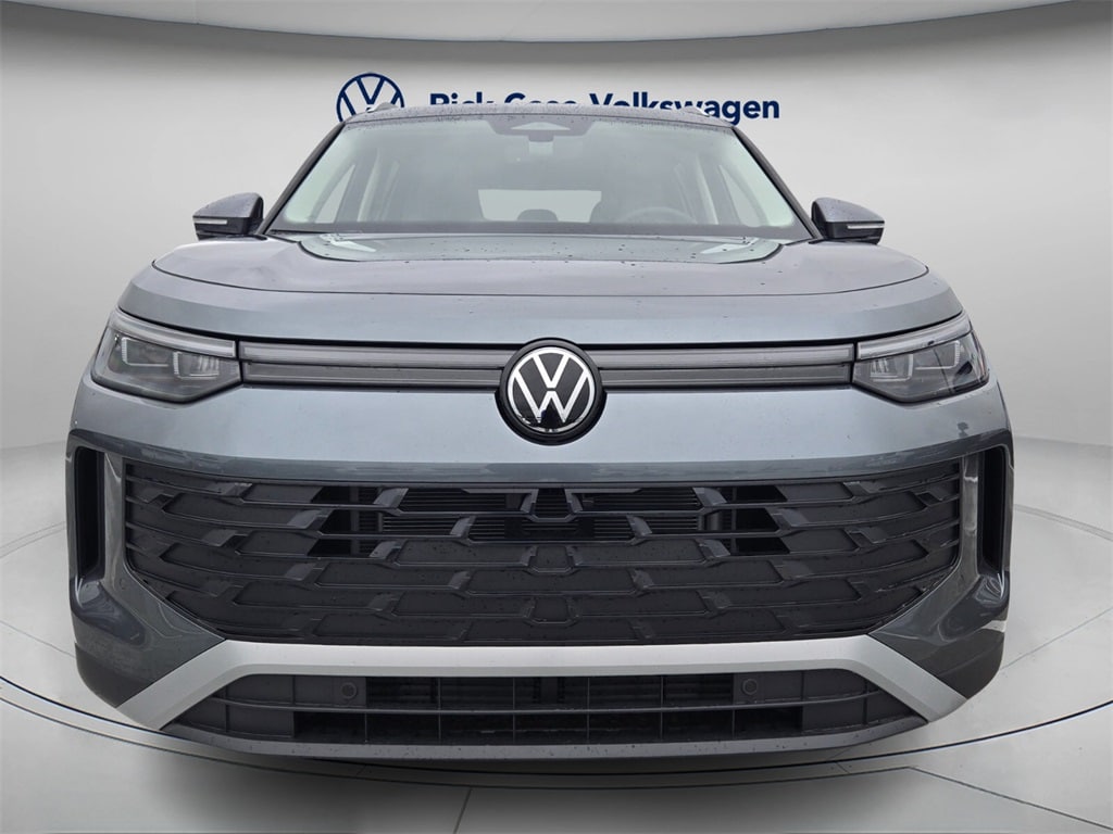 New 2026 Volkswagen Tiguan 2.0T SE SUV