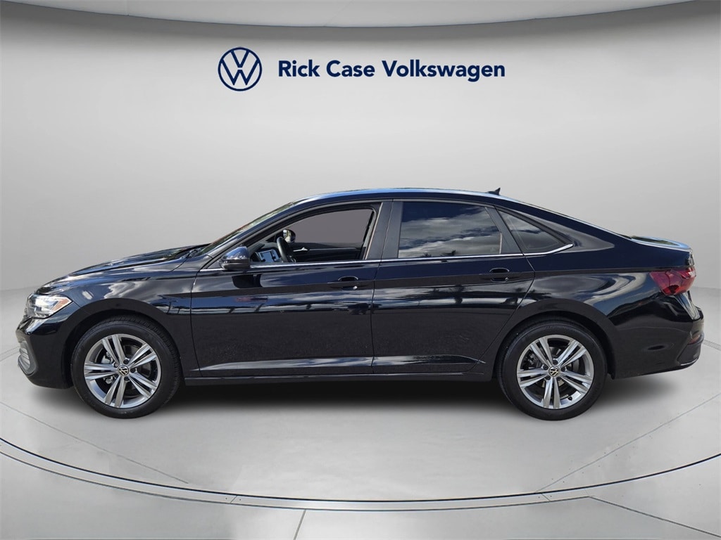 Certified 2023 Volkswagen Jetta 1.5T SE Sedan