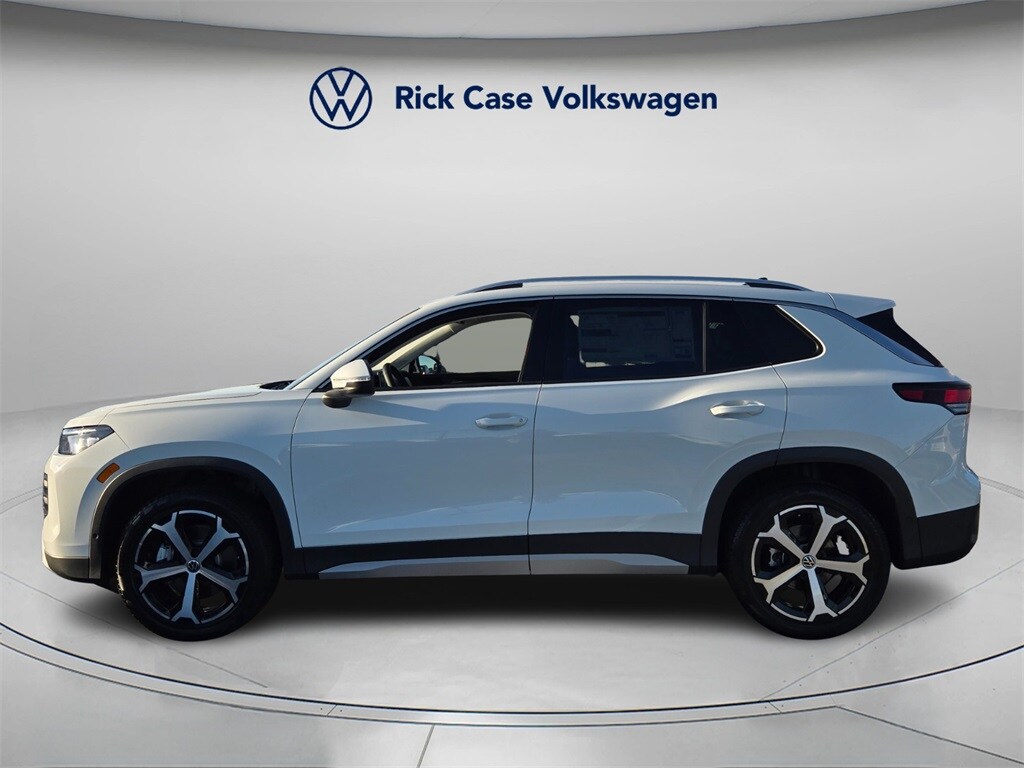 New 2026 Volkswagen Tiguan 2.0T SE SUV