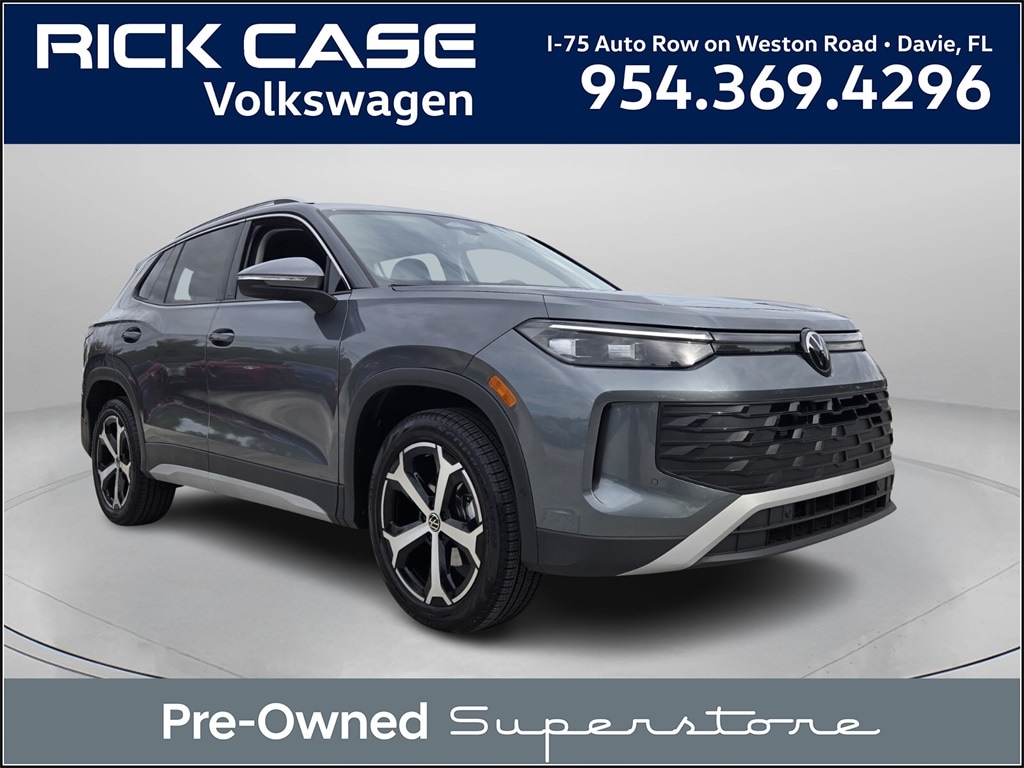 Certified 2025 Volkswagen Tiguan 2.0T SE SUV