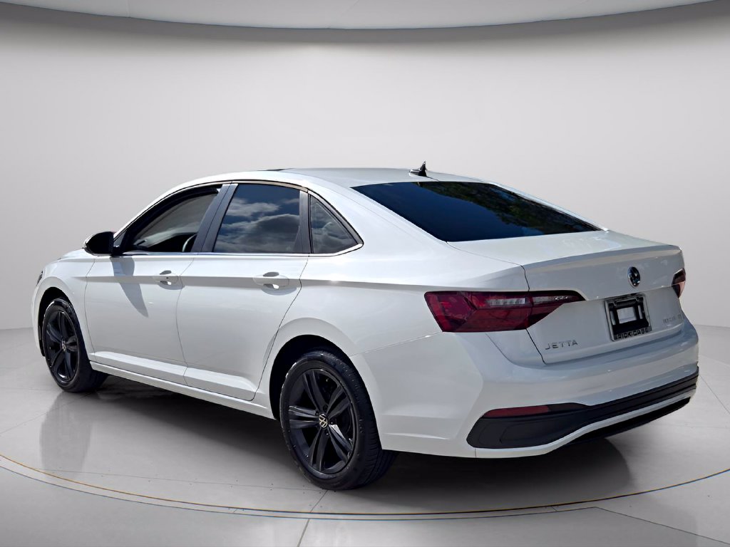 Used 2024 Volkswagen Jetta 1.5T SE Sedan