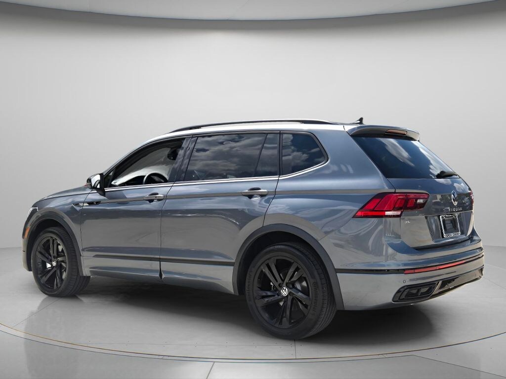Used 2023 Volkswagen Tiguan 2.0T SE R-Line Black SUV