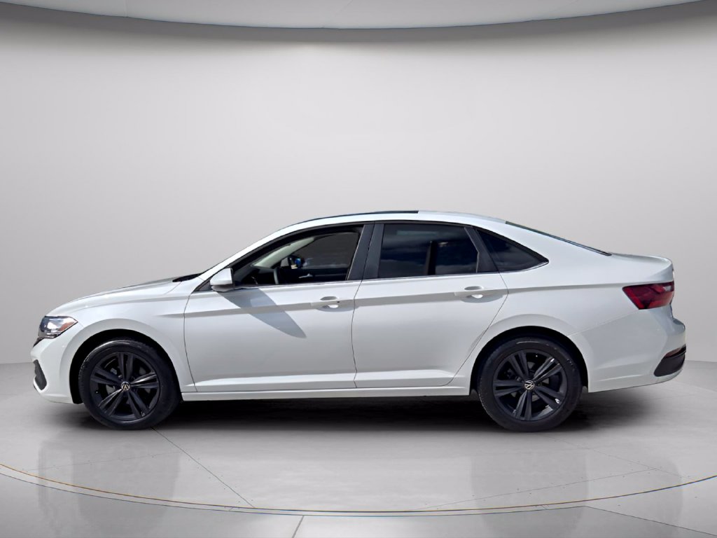 Used 2024 Volkswagen Jetta 1.5T SE Sedan
