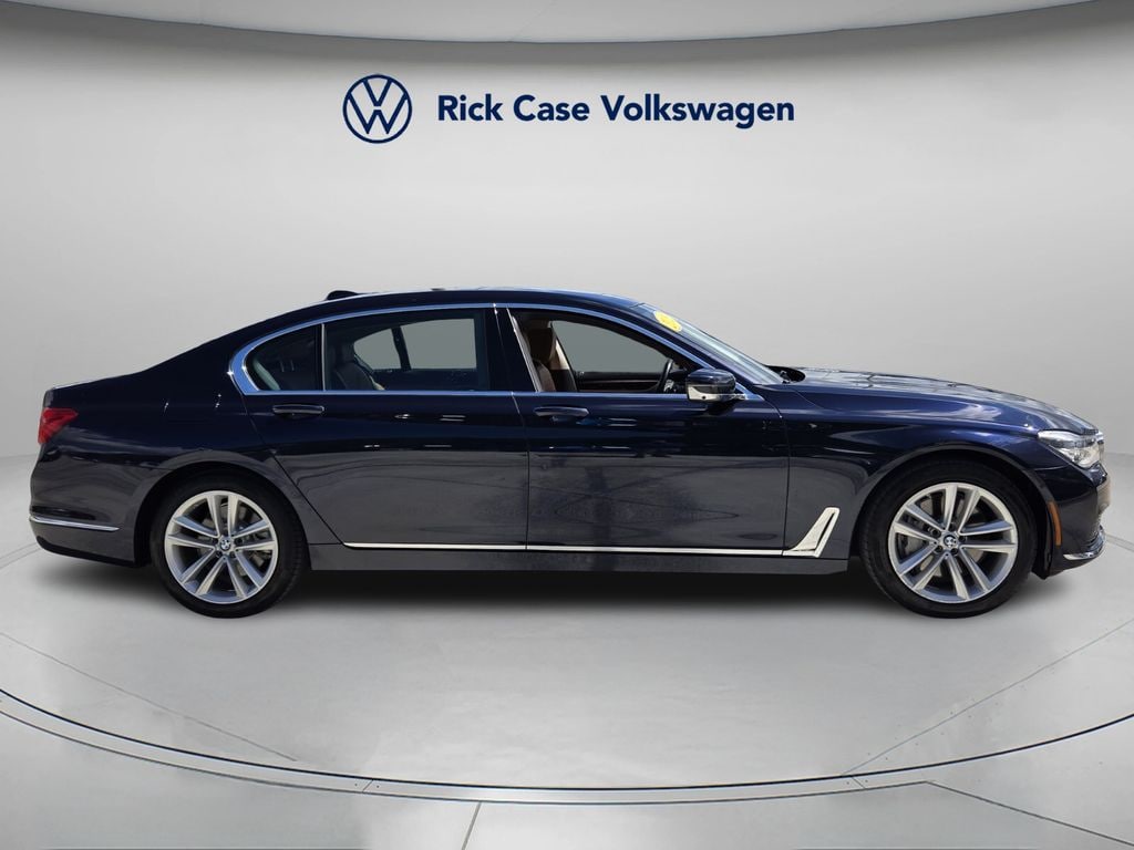 Used 2019 BMW 750i xDrive Sedan