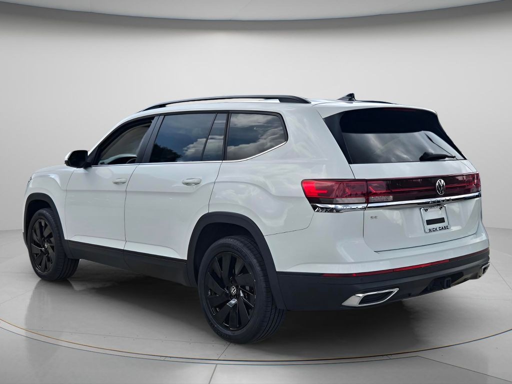 Used 2025 Volkswagen Atlas 2.0T SE w/Technology SUV