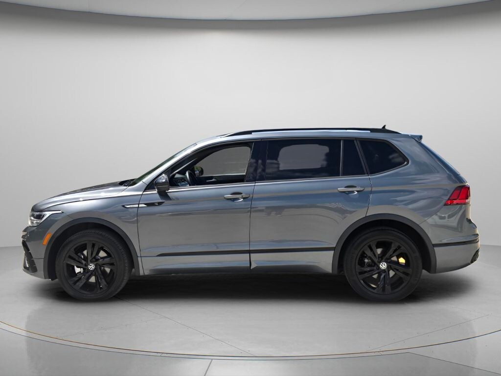 Used 2023 Volkswagen Tiguan 2.0T SE R-Line Black SUV