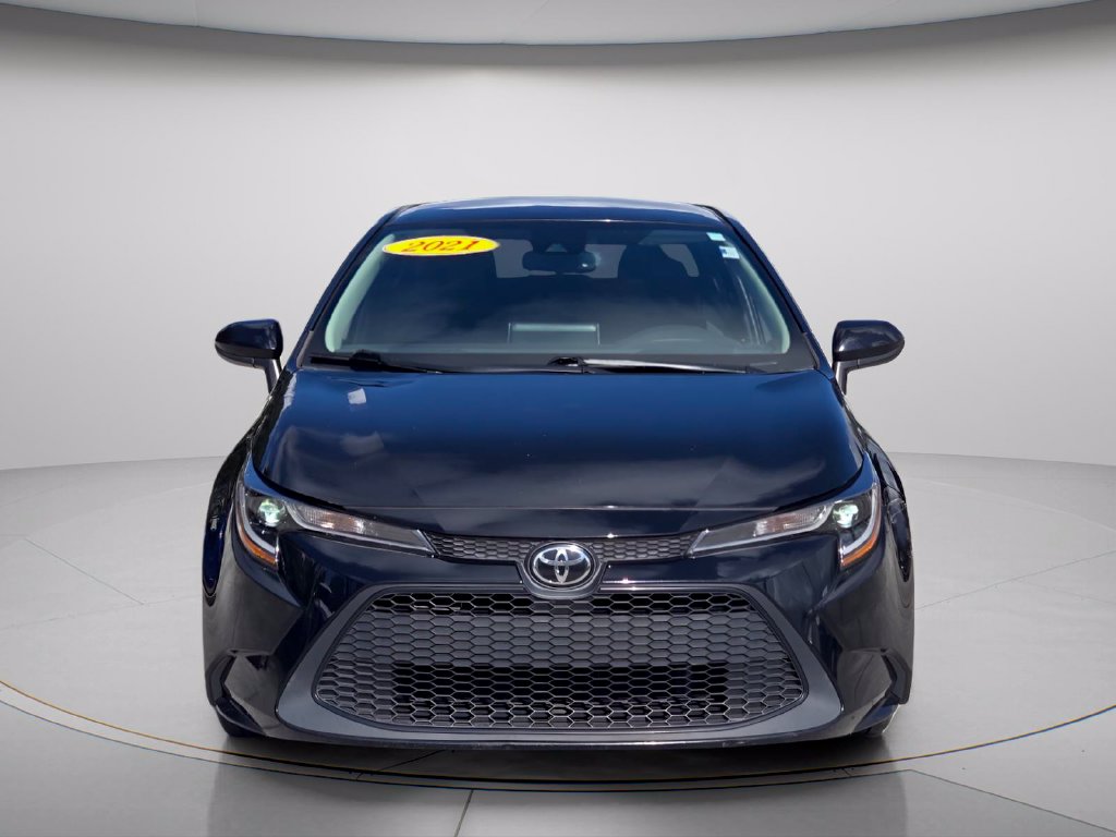 Used 2021 Toyota Corolla LE Sedan
