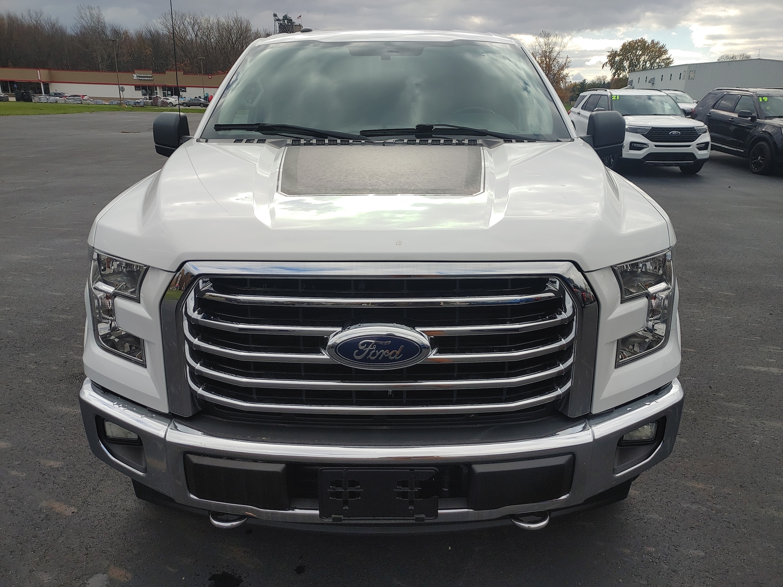 Used 2017 Ford F-150 XLT with VIN 1FTEW1EG4HFB44174 for sale in Hemlock, MI