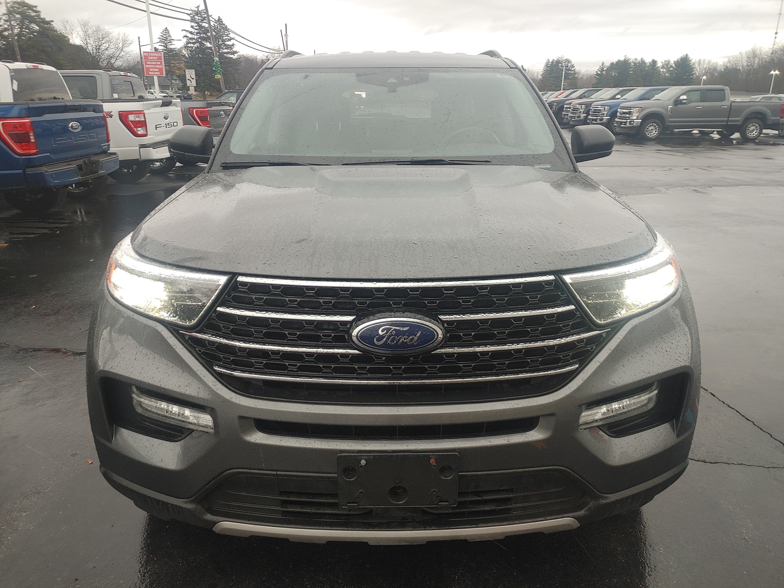 Used 2021 Ford Explorer XLT with VIN 1FMSK8DH4MGB47271 for sale in Hemlock, MI