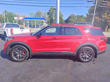 2025 Ford Explorer ST-Line SUV