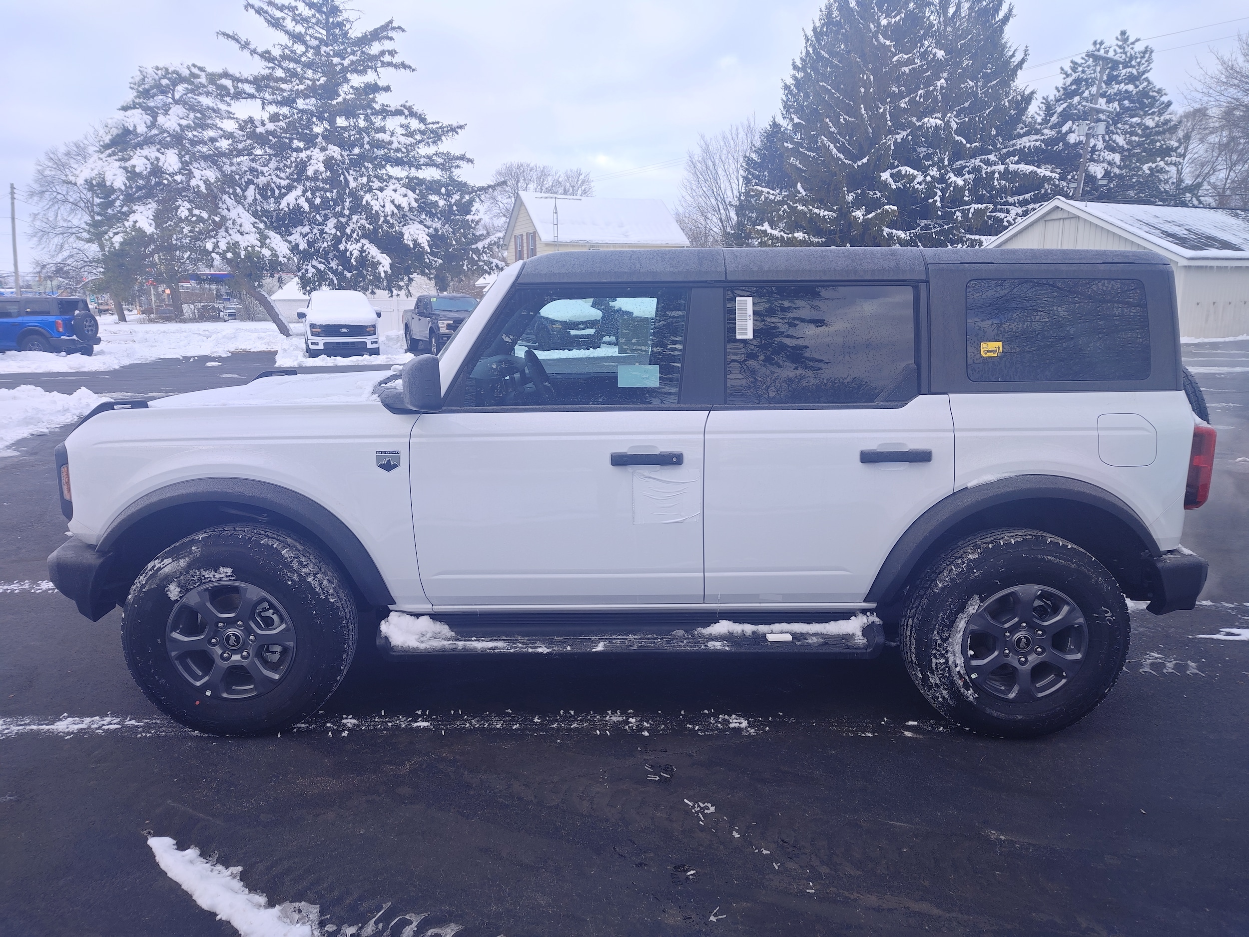 2025 Ford Bronco 4-Door Big Bend's photo