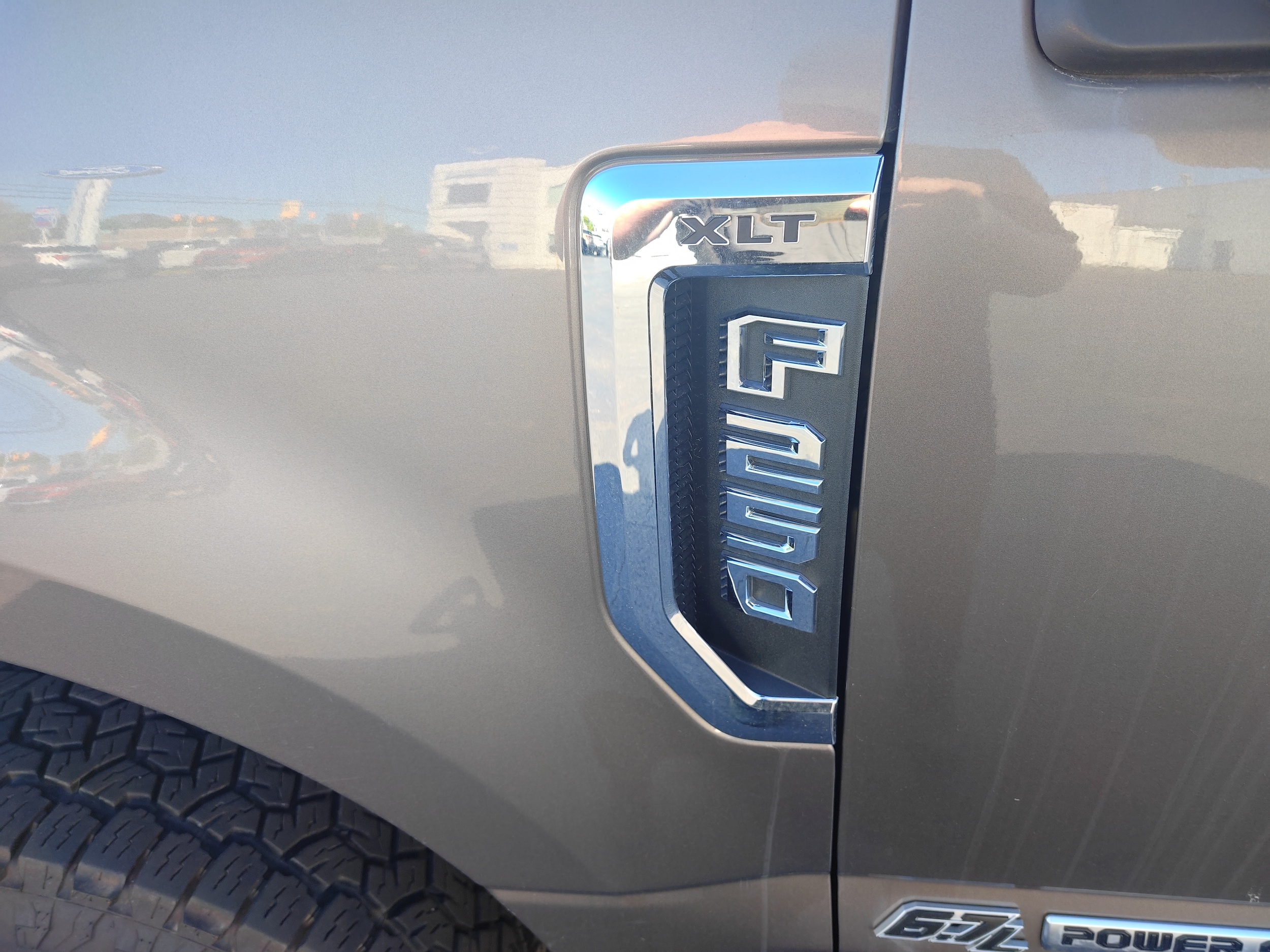 2019 Ford F-250 Super Duty XLT - Photo 6