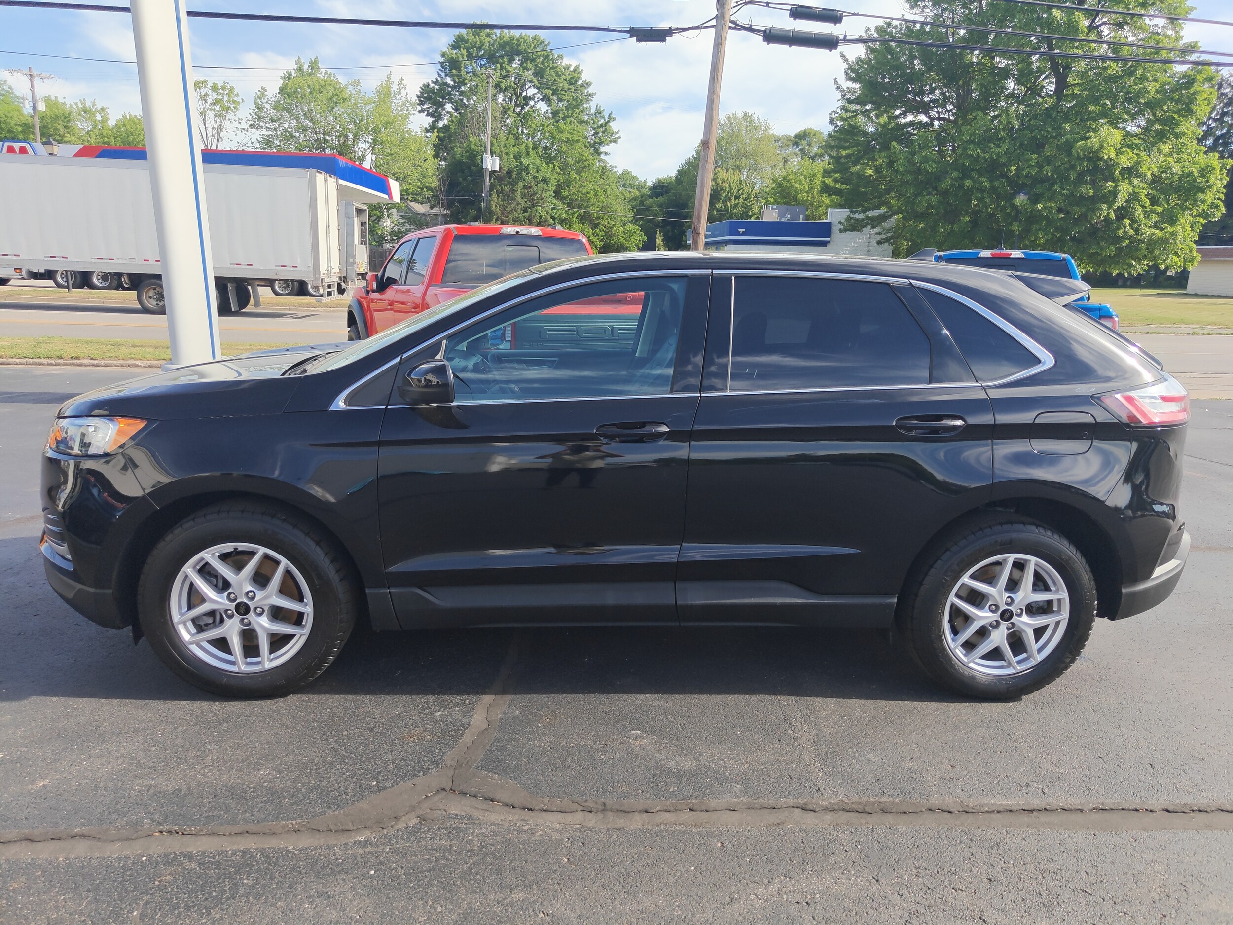 2023 Ford Edge SEL AWD