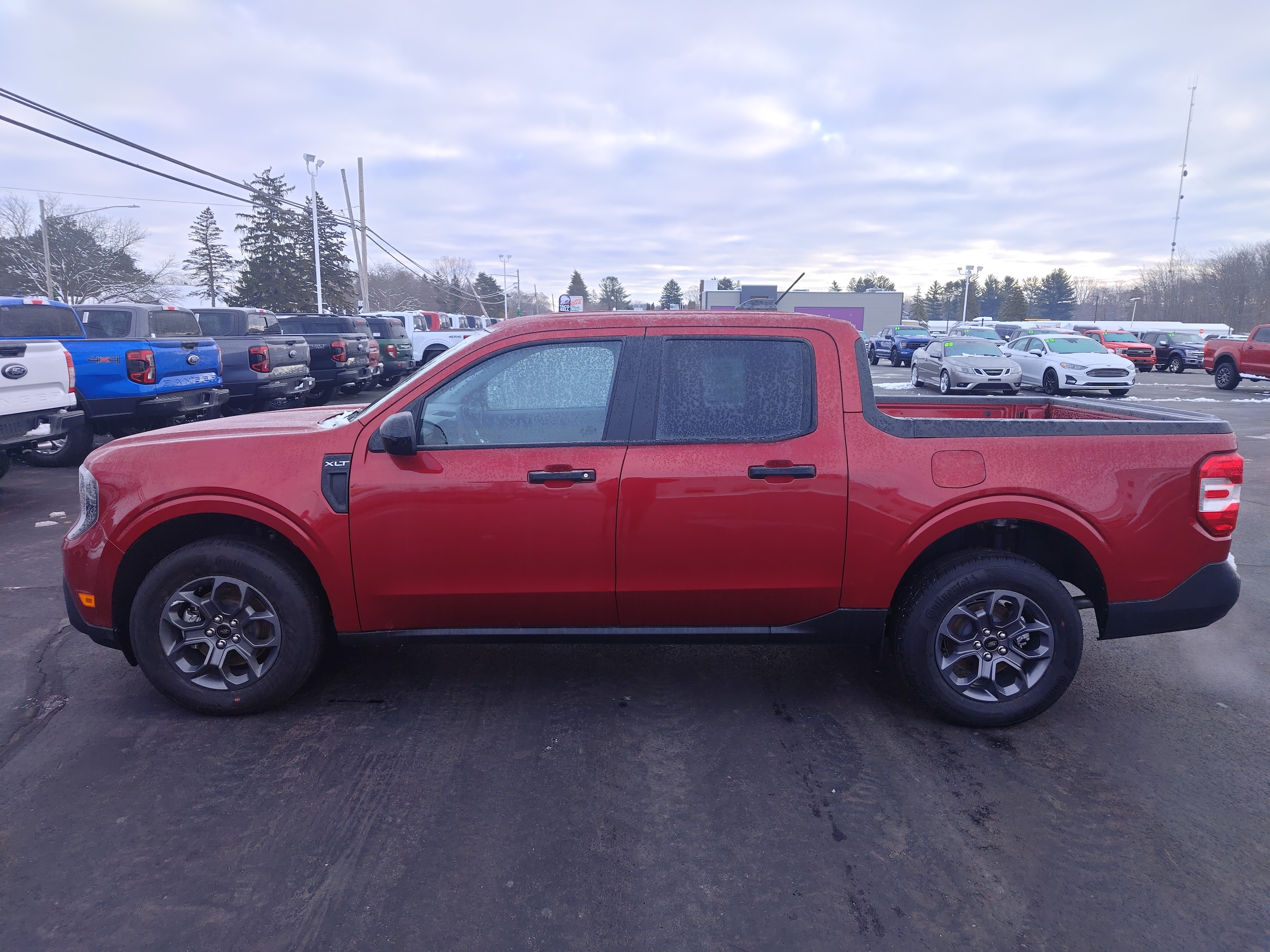 2025 Ford Maverick XLT's photo