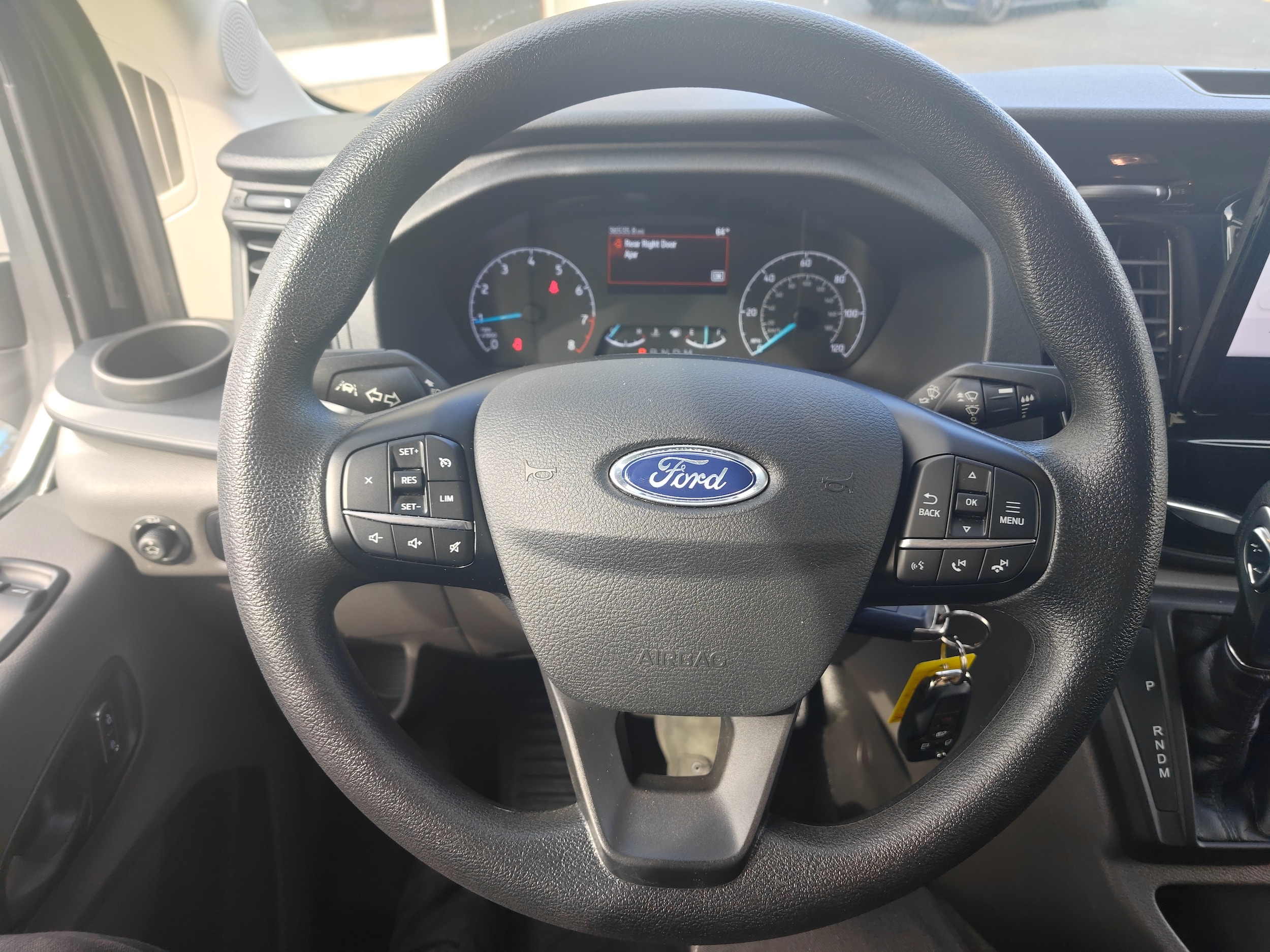 2024 Ford Transit Passenger Van XLT - Photo 25