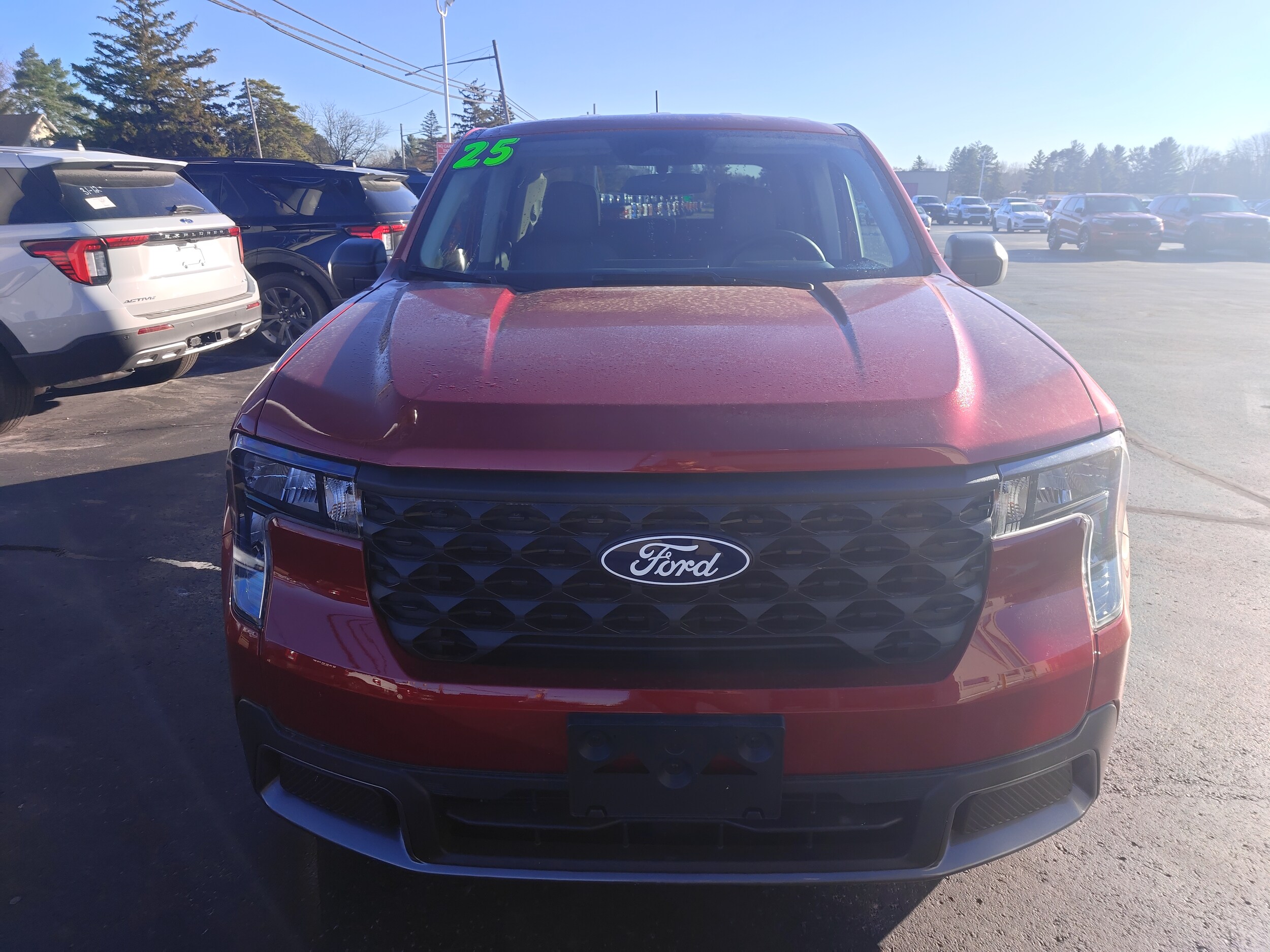 2025 Ford Maverick XLT photo 3