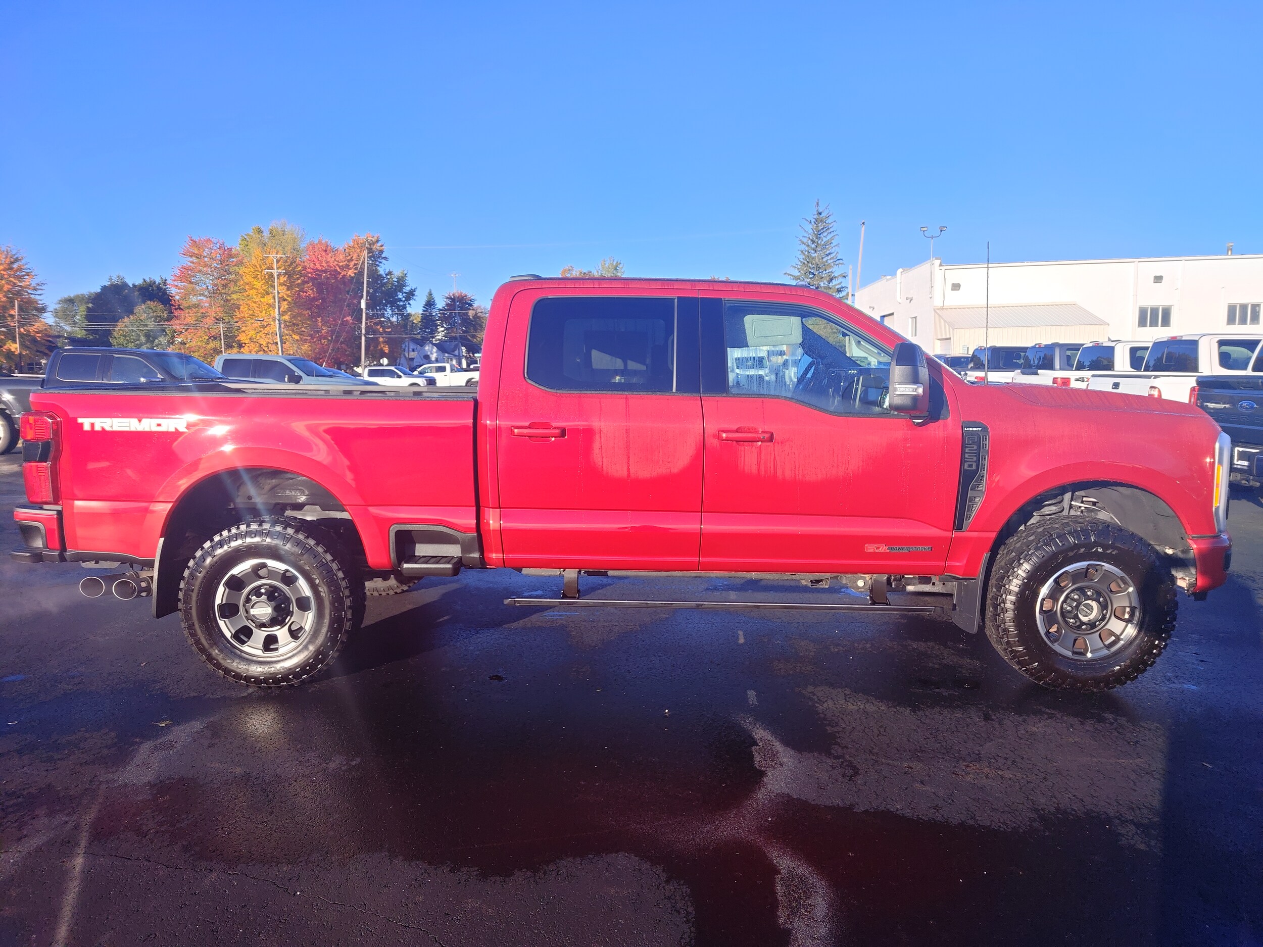 2023 Ford F-250 Super Duty Lariat's photo