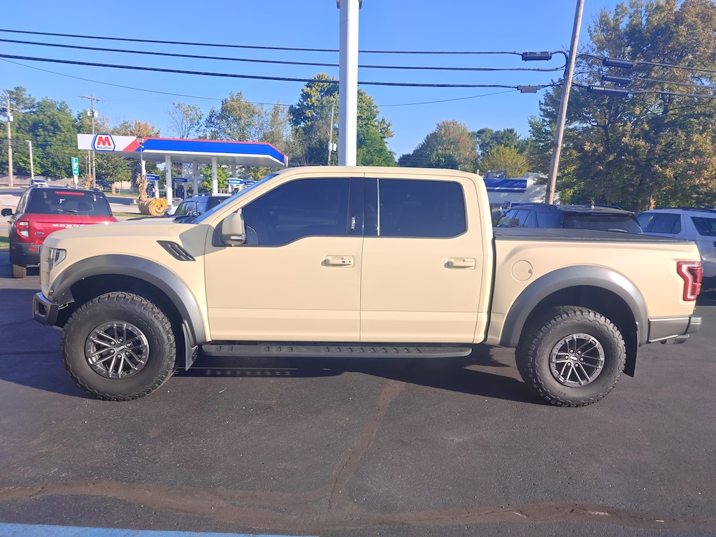 Used 2018 Ford F-150 Raptor Crew Cab Short Bed Truck