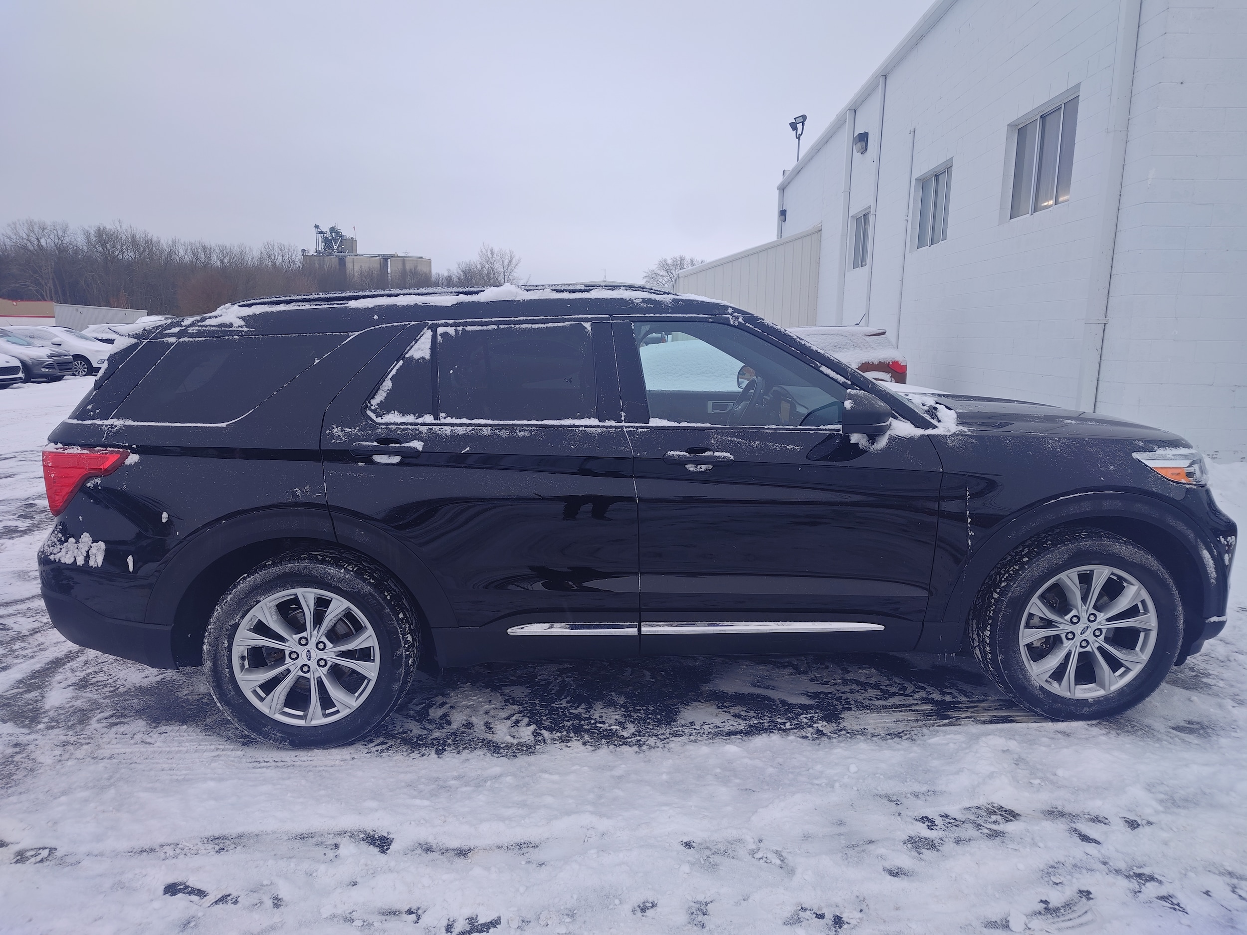 2020 Ford Explorer XLT's photo
