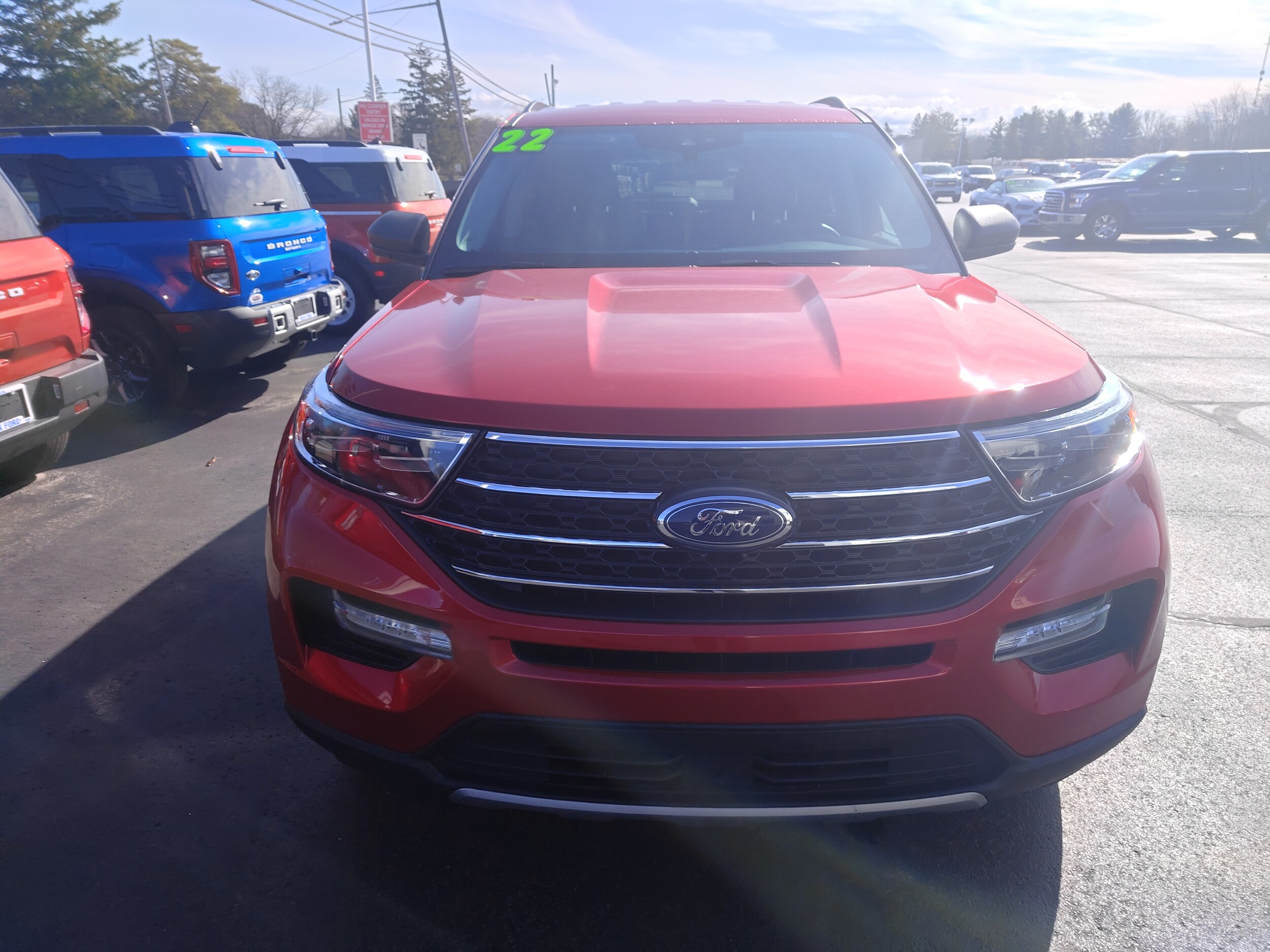 2022 Ford Explorer XLT photo 4