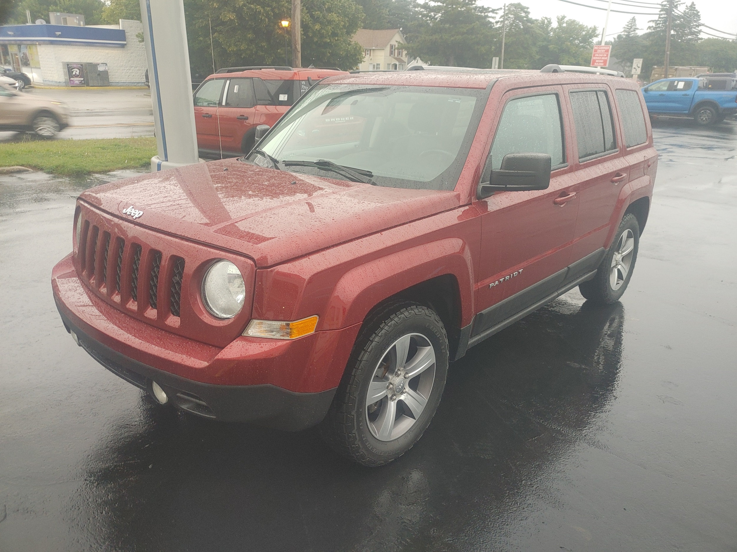 Used 2017 Jeep Patriot High Altitude Edition with VIN 1C4NJRFB5HD128156 for sale in Hemlock, MI