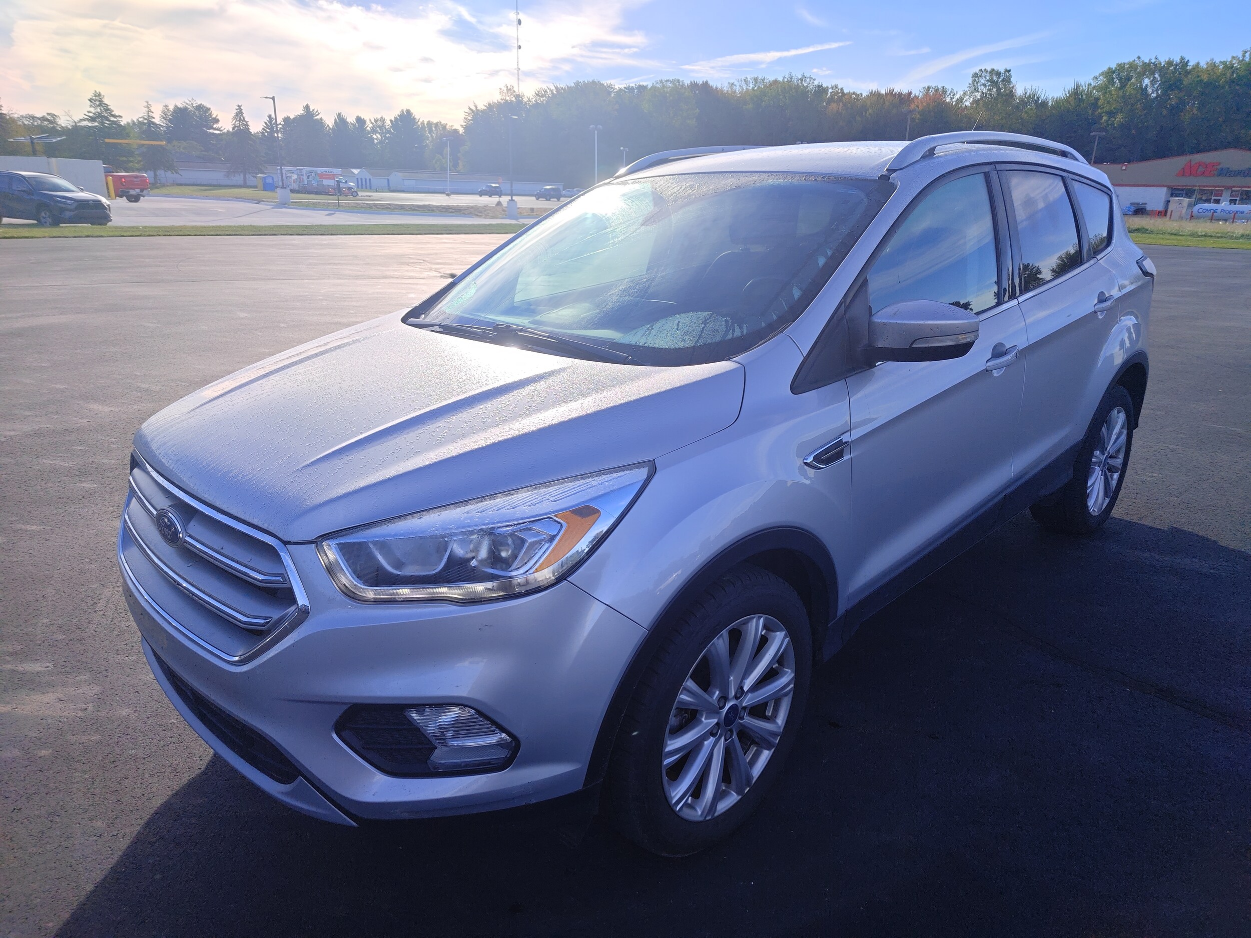 2017 Ford Escape Titanium photo 3