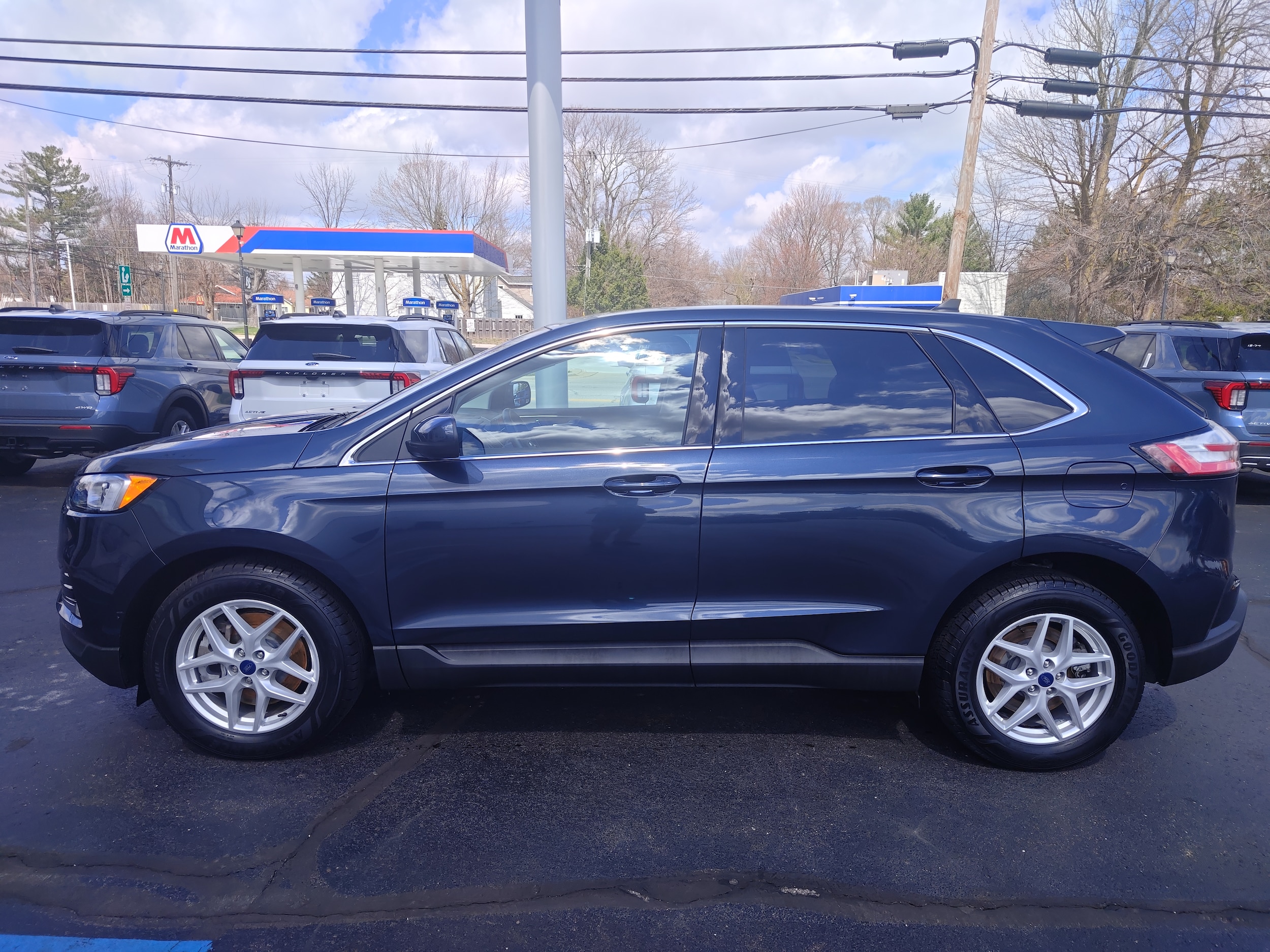 2022 Ford Edge SEL