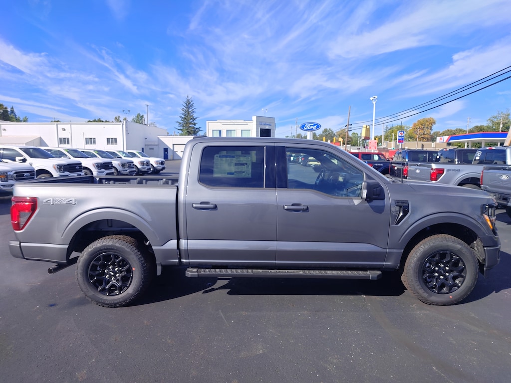 New 2025 Ford F-150 XLT TRUCK