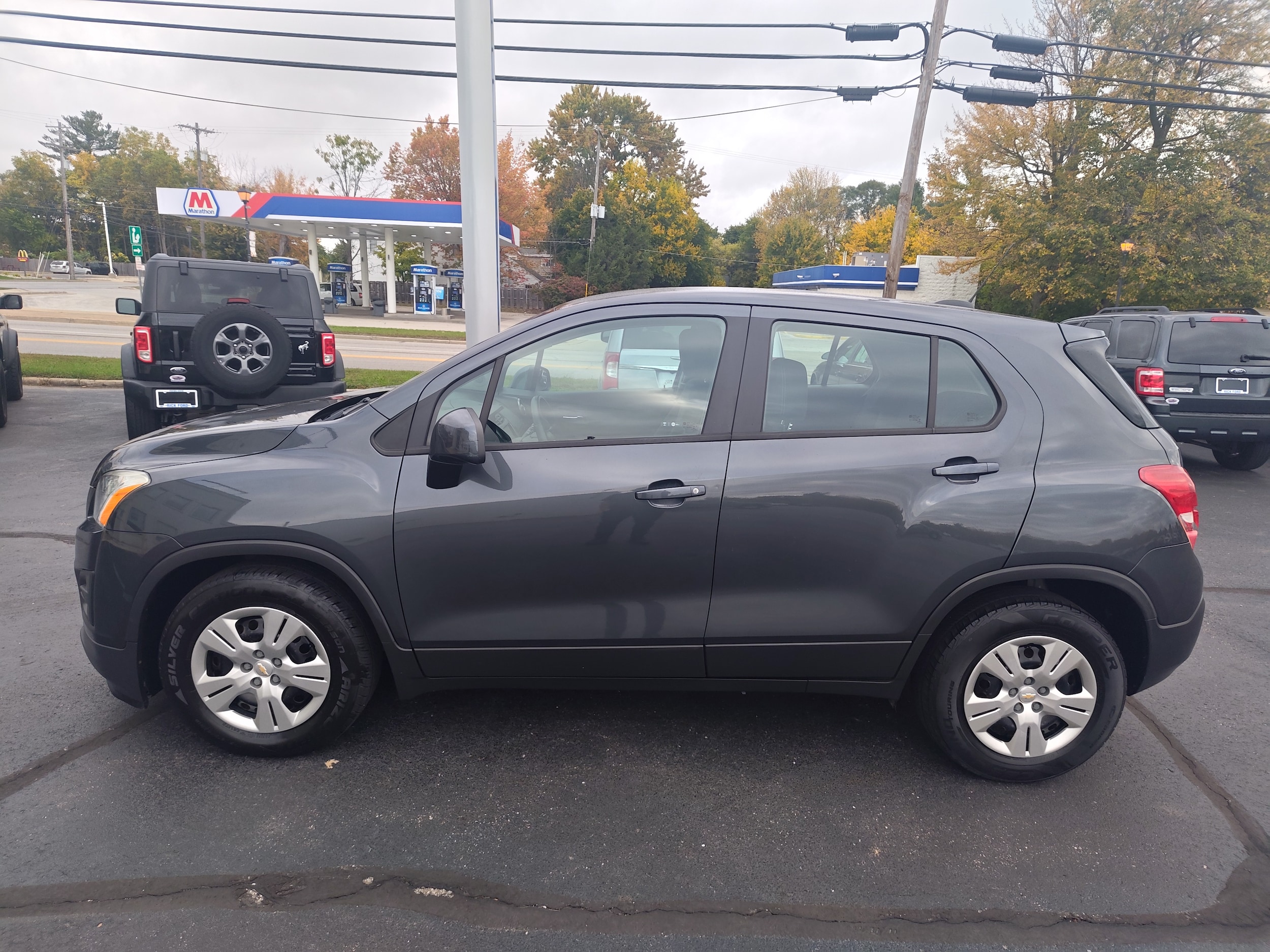 Used 2016 Chevrolet Trax LS with VIN 3GNCJKSBXGL258843 for sale in Hemlock, MI