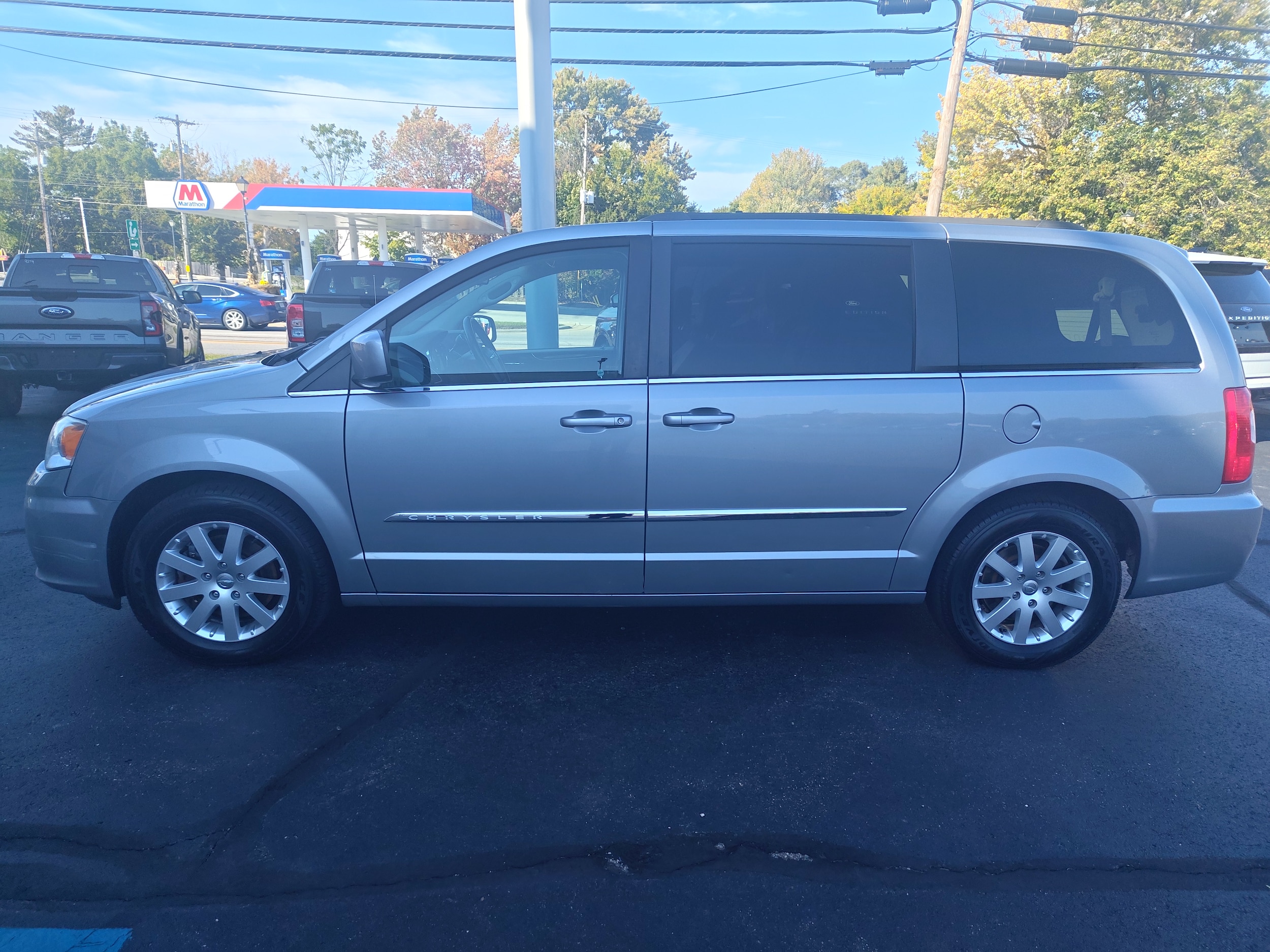 2014 Chrysler Town & Country Touring